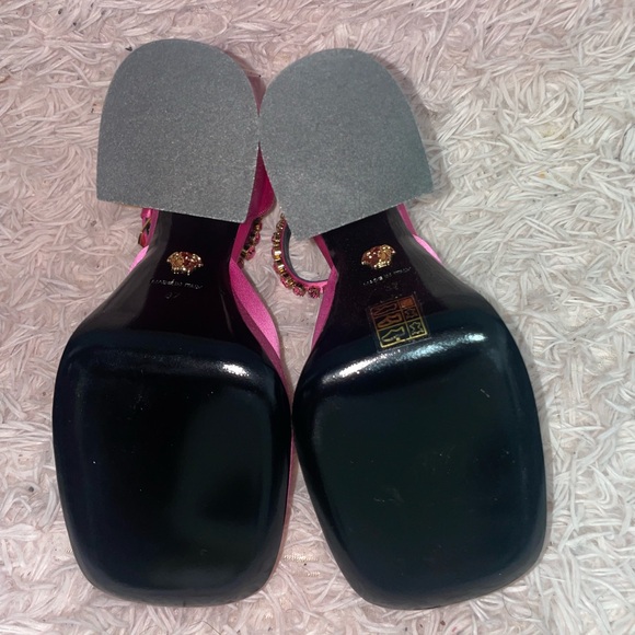 Versace pink satin platform pumps SZ 37 - Picture 13 of 15